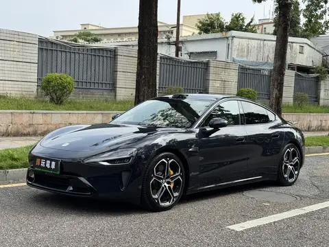 Xiaomi 小米SU7 2024