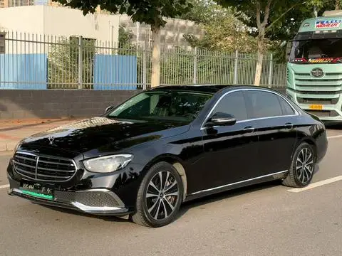 Mercedes-Benz E-Class PHEV 2022