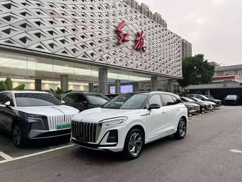 Hongqi HS3 2023