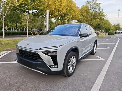 NIO ES8 2020