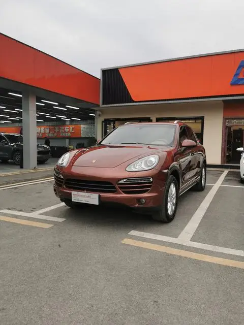 Porsche Cayenne 2011