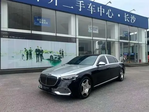 Mercedes-Benz Maybach S-Class 2025