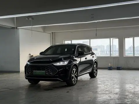 BYD Tang DM 2025