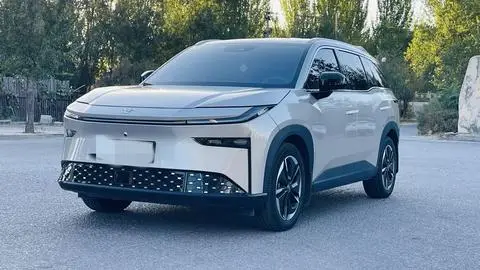 Toyota 铂智3X 2025