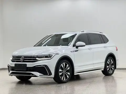 Volkswagen Tiguan L 2023