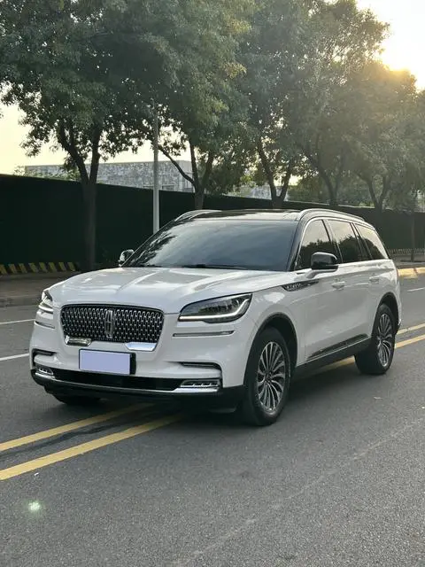 Lincoln Aviator 2021