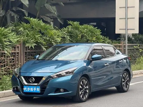 Nissan 蓝鸟 2016