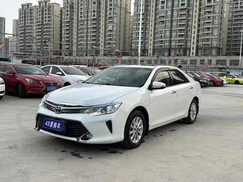 Toyota Camry 2015