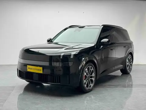 Lynk & Co 900 2025