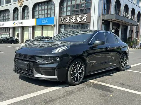 Lynk & Co 03 2021