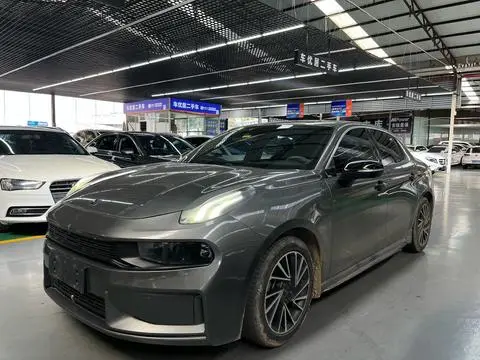 Lynk & Co 03 2022