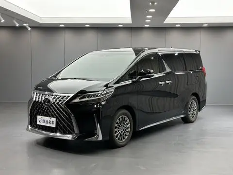 Lexus LM 2020