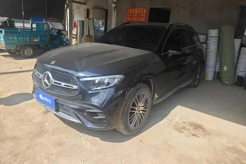 Mercedes-Benz GLC 2023
