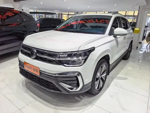 Volkswagen Tharu 2025