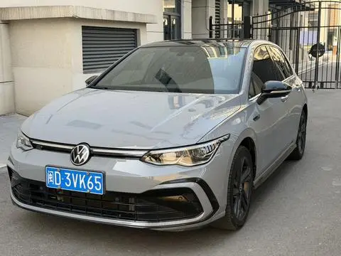 Volkswagen Golf 2023