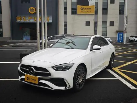 Mercedes-Benz C-Class 2024