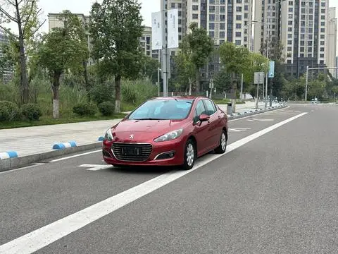 Peugeot 308 2013