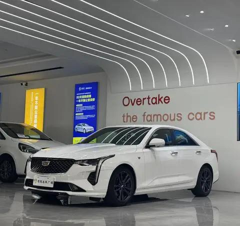 Cadillac CT4 2021
