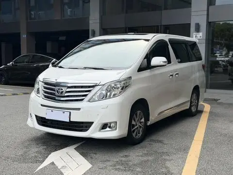 Toyota 埃尔法 2012