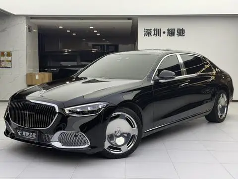 Mercedes-Benz 迈巴赫S-Class 2025