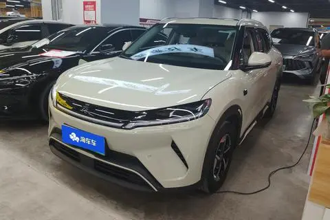 BYD Yuan UP 2025