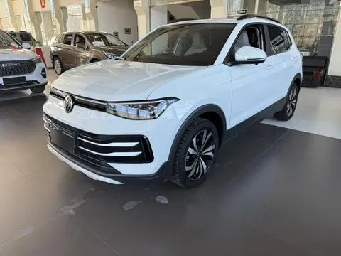 Volkswagen Tharu 2025