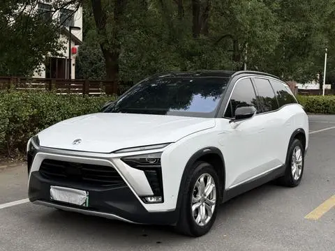 NIO ES8 2020