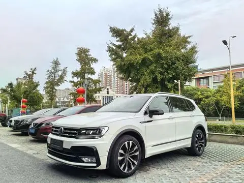 Volkswagen Tiguan L 2021