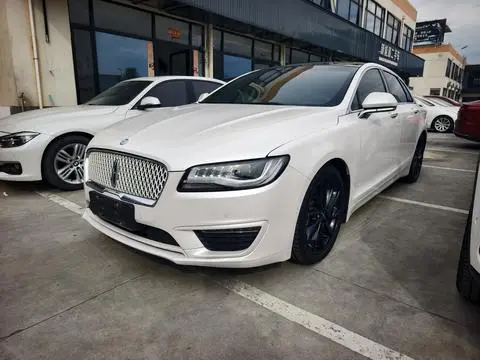 Lincoln MKZ 2020