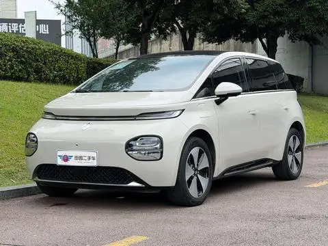 Baojun 云朵 2023