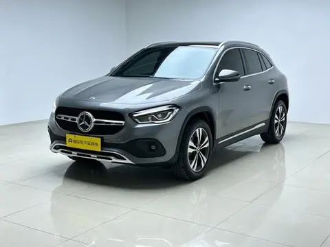 Mercedes-Benz GLA 2020