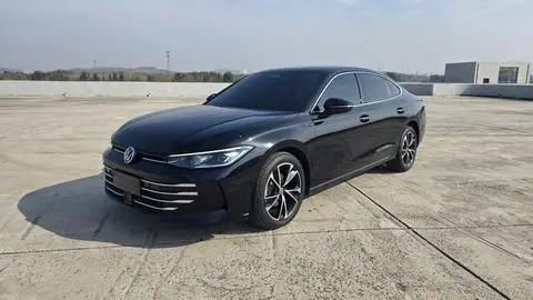 Volkswagen Passat 2025