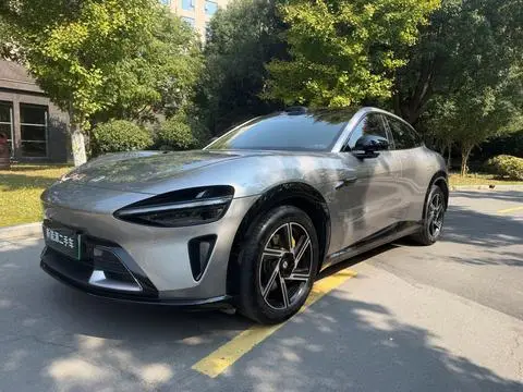 Xiaomi YU7 2025