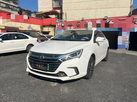 BYD 秦DM 2018