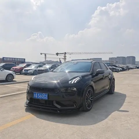 Lynk & Co 02 Hatchback 2021