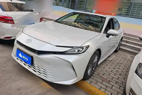 Toyota Camry 2024