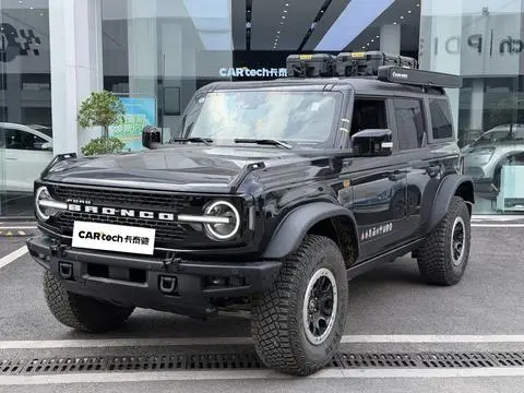 Ford Bronco 2024