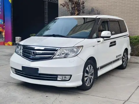 Honda 艾力绅 2012