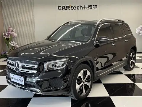 Mercedes-Benz GLB 2023