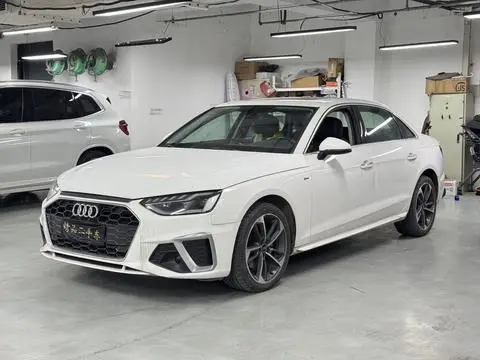 Audi A4L 2022