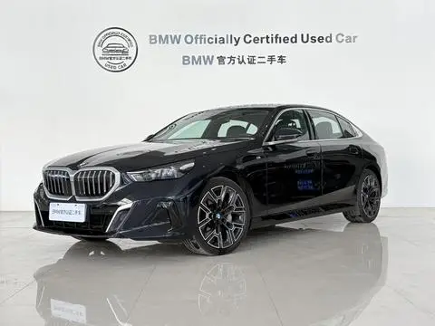 BMW 5 Series 2025