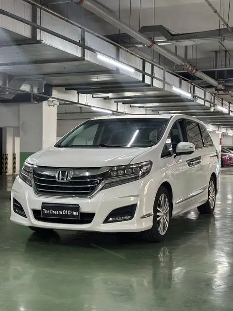 Honda 艾力绅 2016