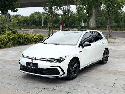 Volkswagen Golf 2023