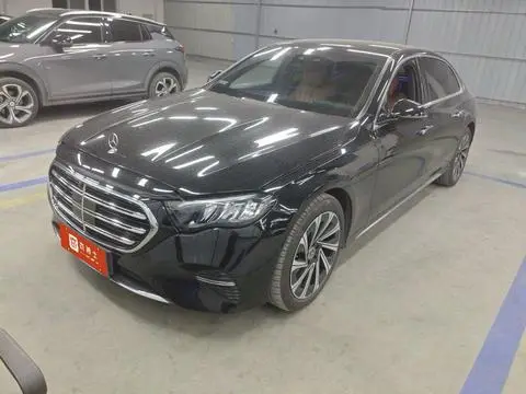 Mercedes-Benz E-Class 2025