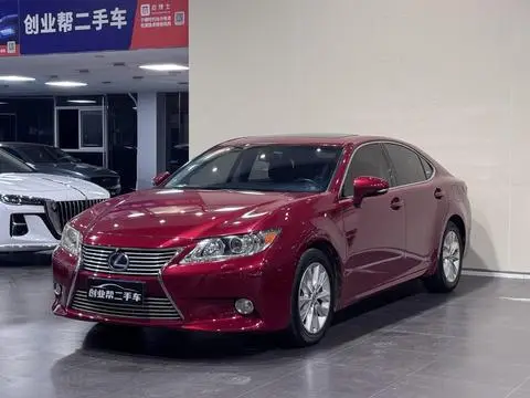 Lexus ES 2013