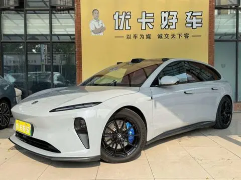 NIO ET5T 2024