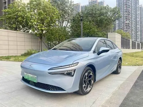 GAC Aion S 2024