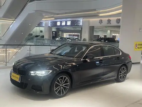 BMW 3 Series 2022