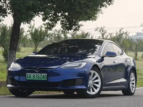 Tesla Model S 2016