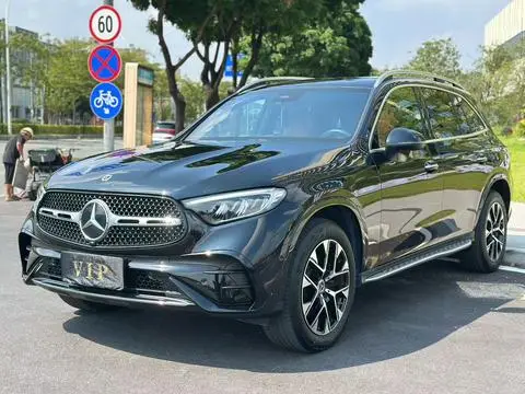 Mercedes-Benz GLC 2024